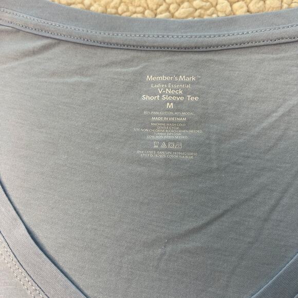 Americana Peace, Love, Party In USA Light Blue/Gray Tee Medium - Picture 3 of 6